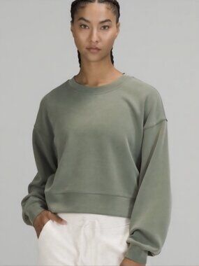 Lululemon perfectly oversized cropped crewneck sweatshirt Sz 2 softstreme Green